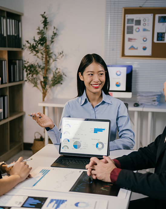 Zoho CRM Consulting: Customization & Sales Pipeline Optimization